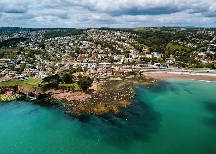 Dog-Friendly Torquay Hotels: Find the Perfect Accommodation for You and Your Furry Friend