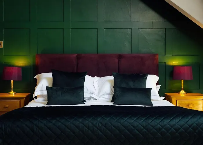 Best 4-Star Hotels in Tenby for Coastal Luxury