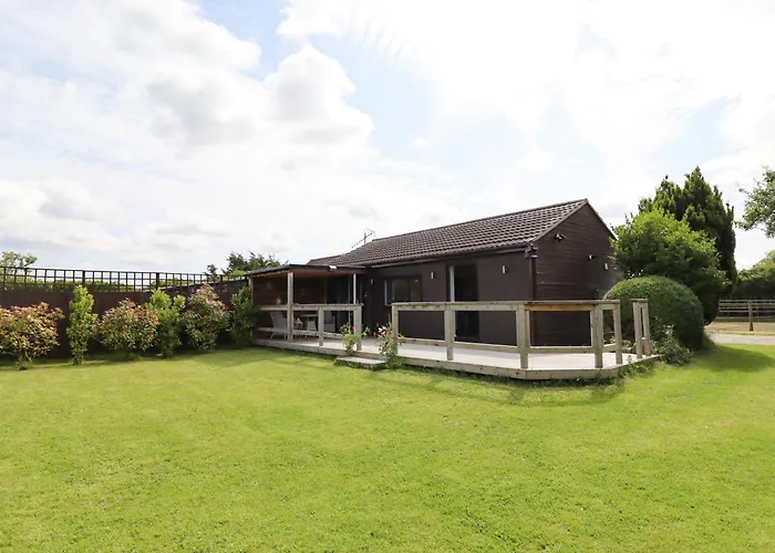 Top Accommodations in Greasby Wirral