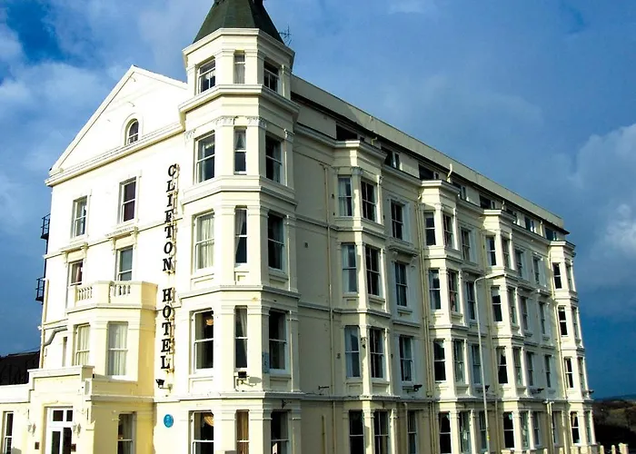 Explore the Luxurious Comfort of 4 Star Hotels in Scarborough