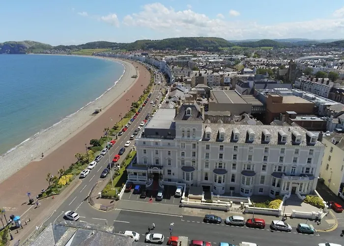 Top Hotels in Llandudno: Experience Luxury and Comfort in the Heart of United Kingdom